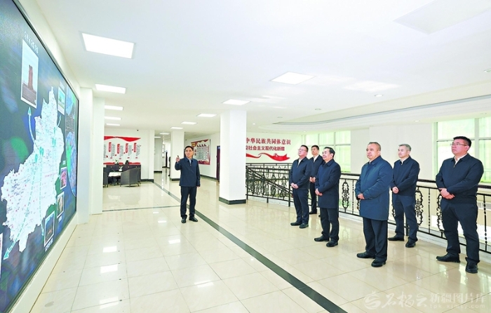 AA374BC3F3BA52E0FE7550CCE4B562B2