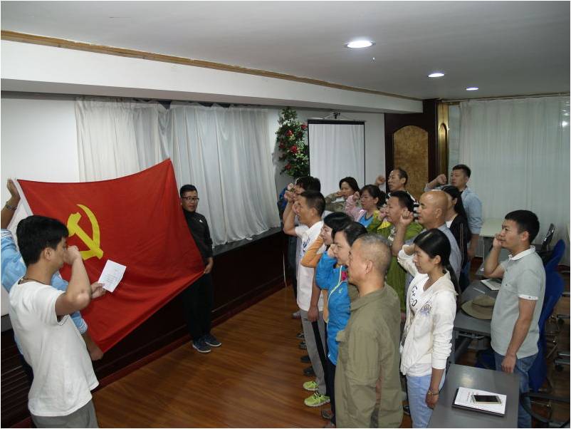 新疆生产建设兵团--部门动态--师波副主任给国