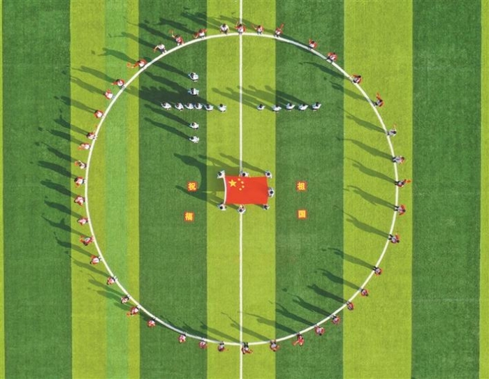8 8